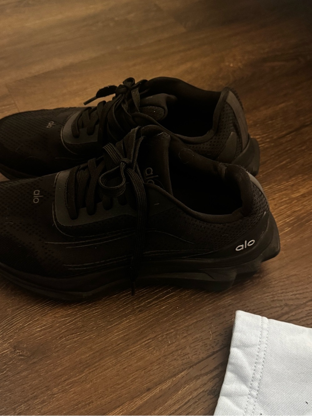 Alo sneakers
